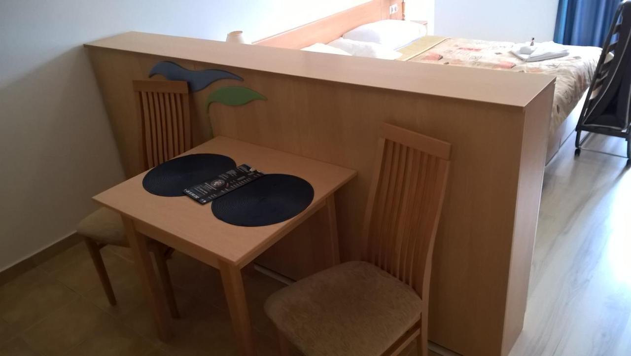 Lilla Wellnessapartman Zalakaros Exteriör bild