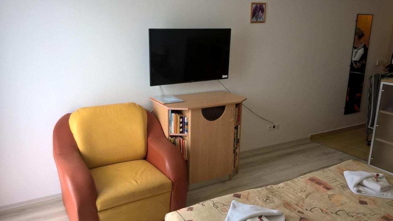 Lilla Wellnessapartman Zalakaros Exteriör bild