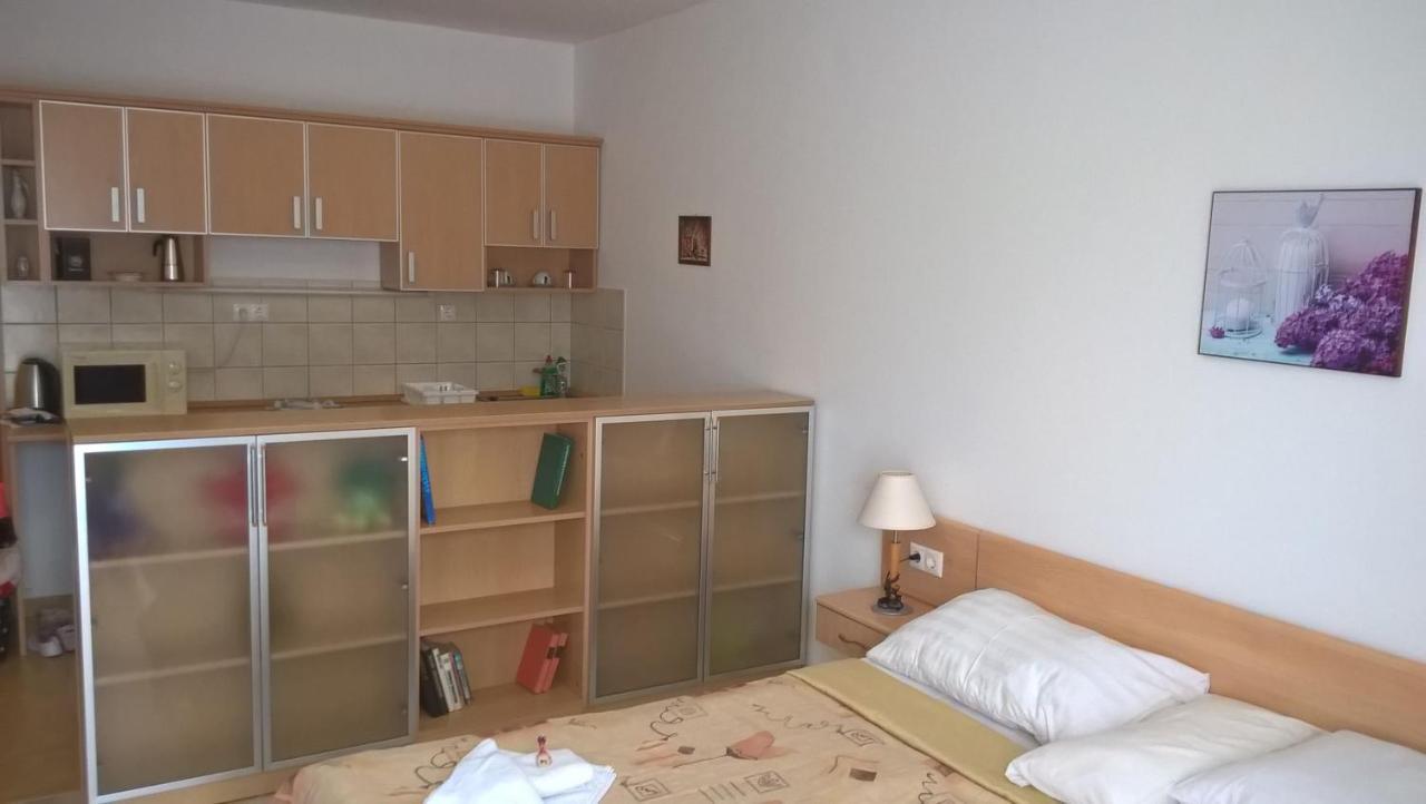 Lilla Wellnessapartman Zalakaros Exteriör bild